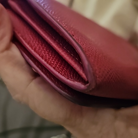 TOD’S Long Flap Continental wallet in Deep Pink. Made in Italy. - Picture 14 of 14